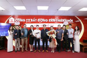 Thiên Khôi giành danh hiệu Top 10 sàn bất động sản lớn nhất Việt Nam.
